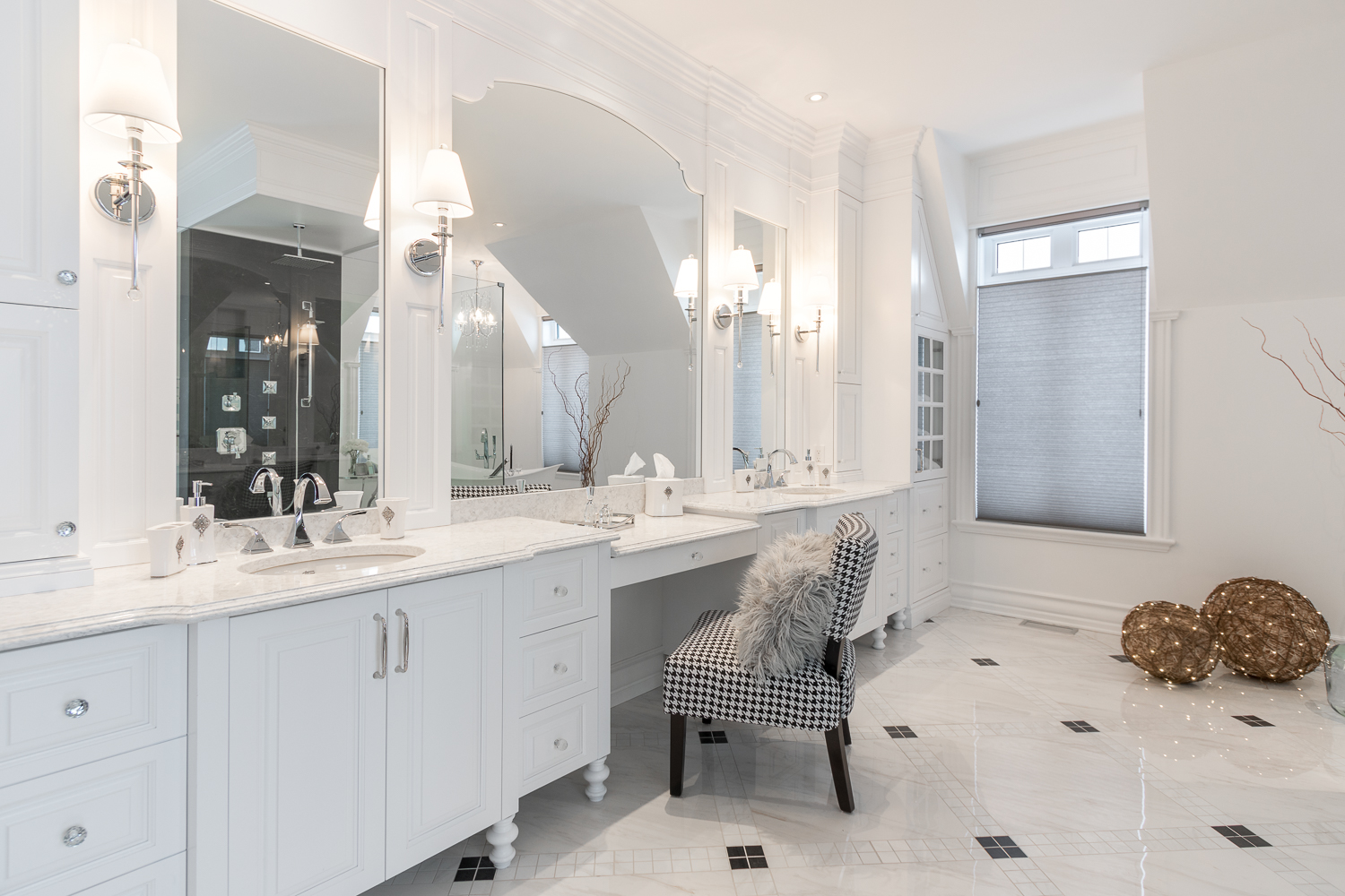 https://www.cuisiconcept.ca/wp-content/uploads/2018/01/SALLE-DE-BAINS-DES-MAITRES-2.jpg