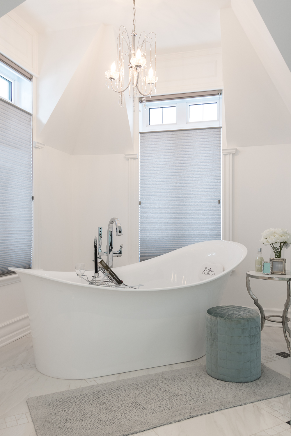 https://www.cuisiconcept.ca/wp-content/uploads/2018/01/SALLE-DE-BAINS-DES-MAITRES-4.jpg