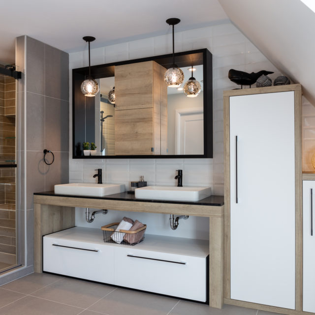 https://www.cuisiconcept.ca/wp-content/uploads/2018/10/SALLE-DE-BAINS-1-640x640.jpg