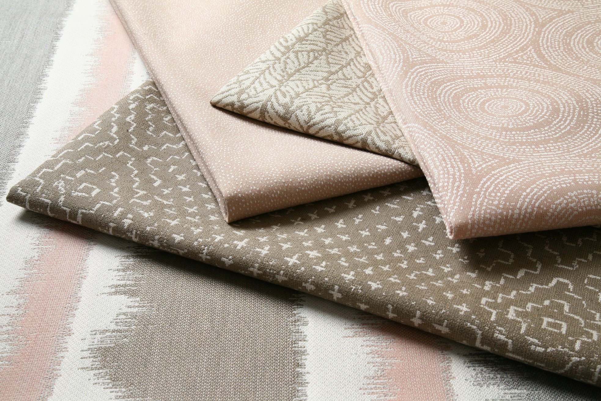 Textiles pour rideaux