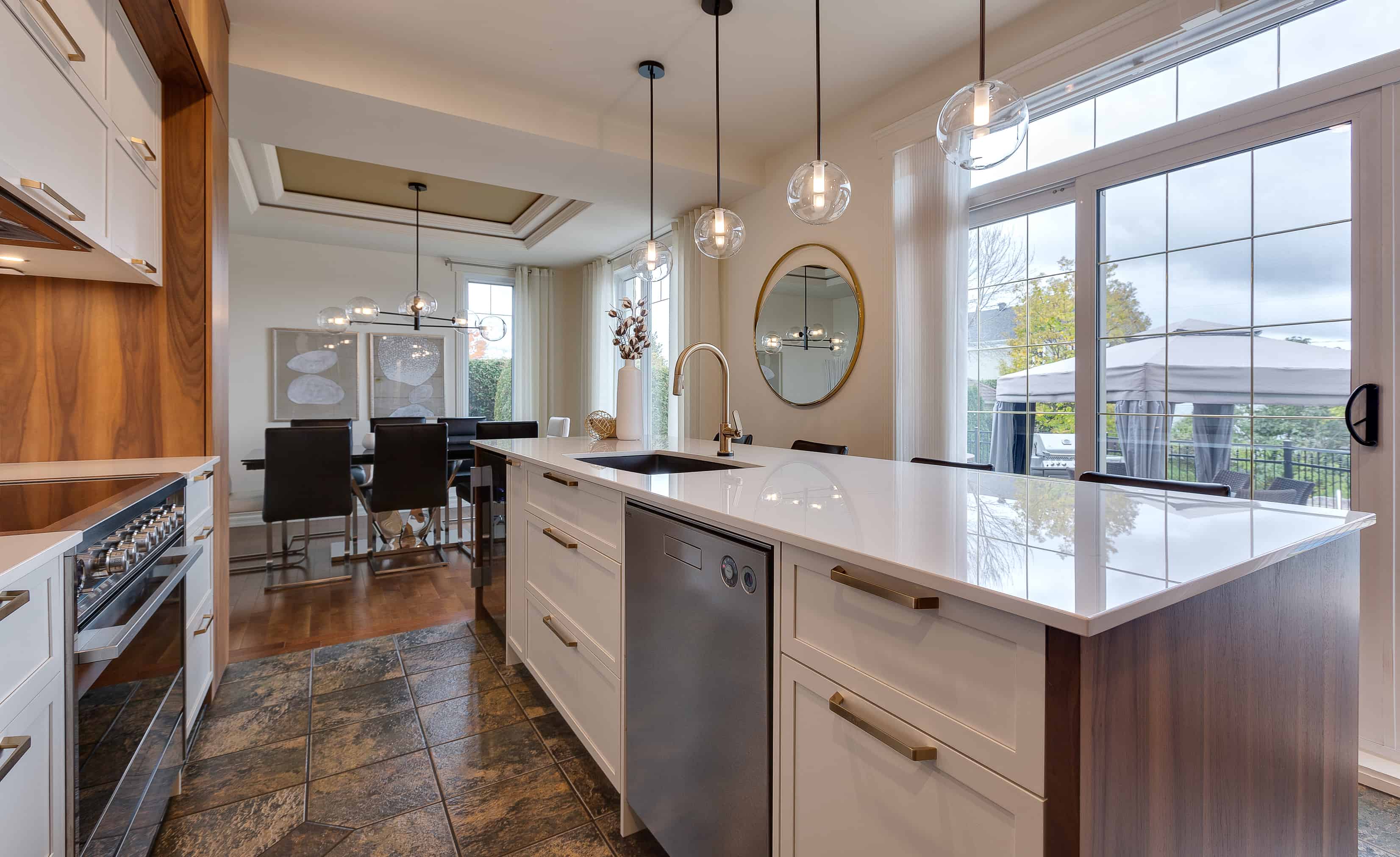 https://www.cuisiconcept.ca/wp-content/uploads/2022/01/Projet_StAppolinaire-6.jpg