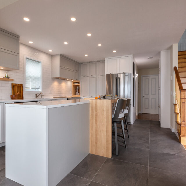 https://www.cuisiconcept.ca/wp-content/uploads/2022/07/Projet_St-Antoine-7-640x640.jpg